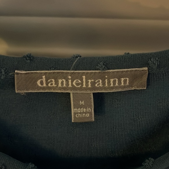 Women’s Casual Top - Picture 3 of 5